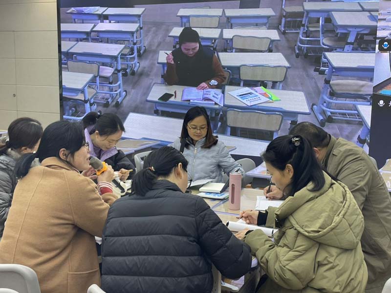 高亭小学老师简介图片