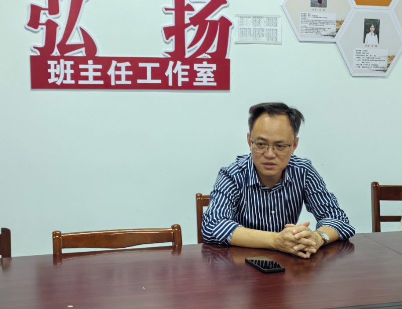 活动伊始史俊杰副校长发表致辞