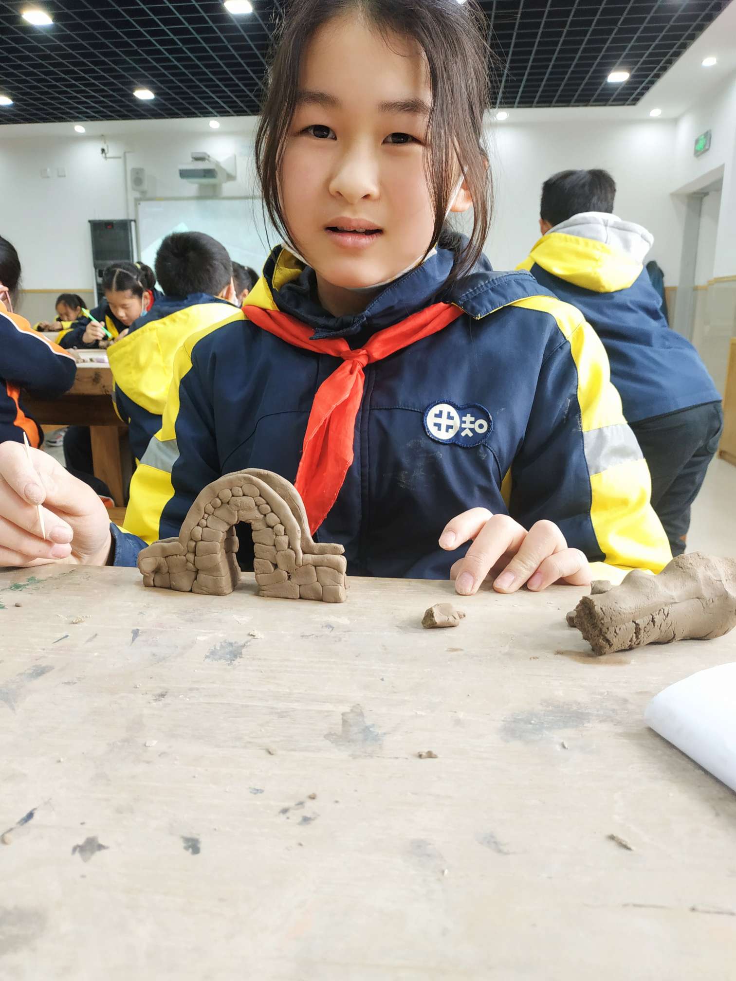 陶艺课堂建古桥四年级家乡的桥
