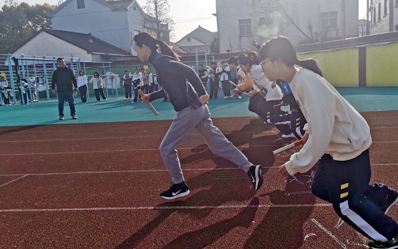 长兴县洪桥逸夫中学体验运动乐趣丰富校园生活