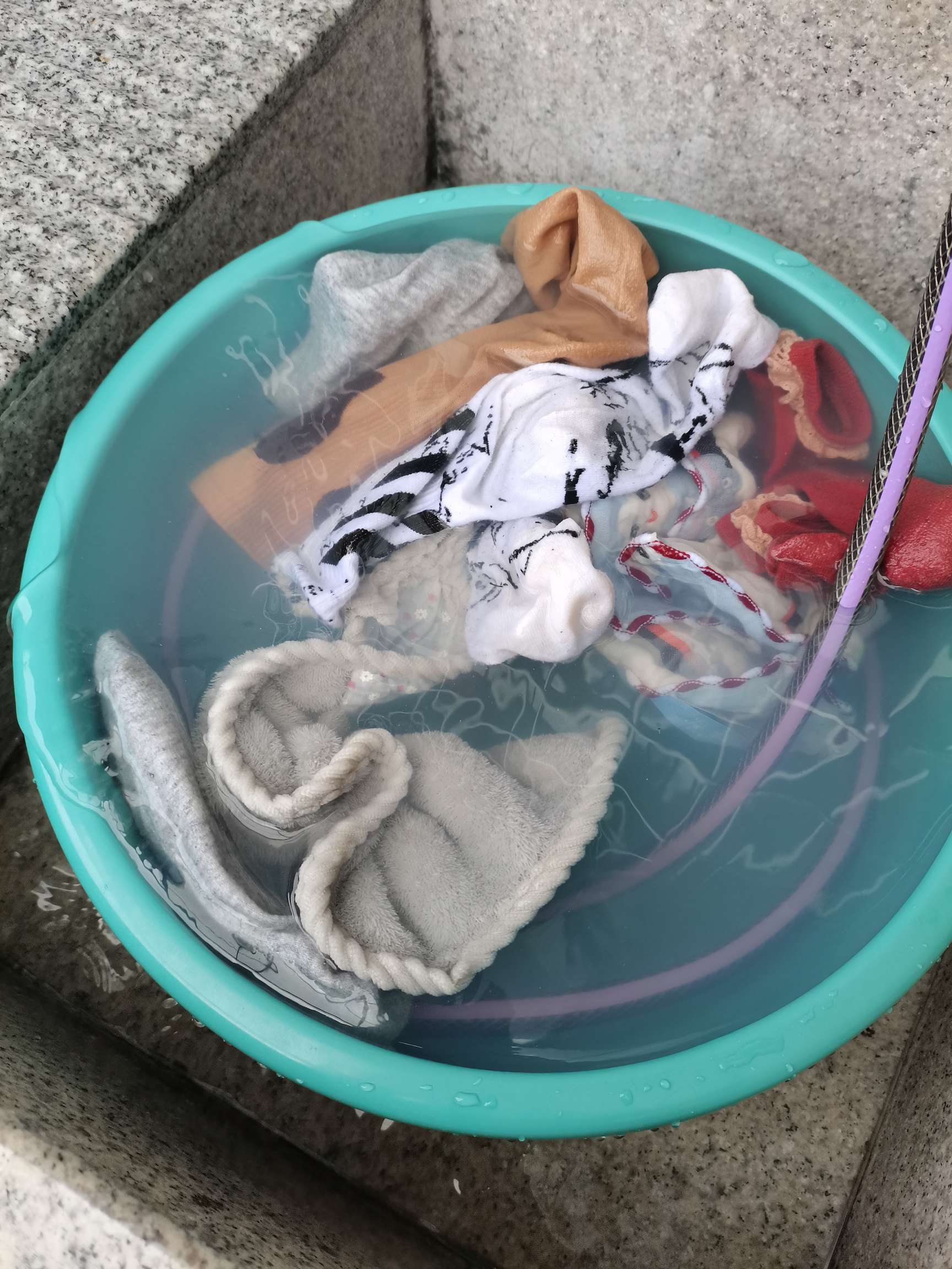 自己的衣服自己洗